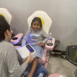 CiCi Nail Bar