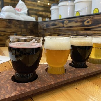 Rockpit Brewing & Distilling - Beer flight - Breweries Near Me - Orlando, Florida Rockpit Brewing & Distilling - Beer flight - Breweries Near Me - Orlando, Florida