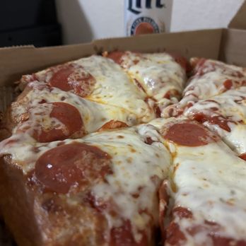 Defelice Brothers Pizza - Pizza restaurant in Moundsville, WV