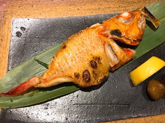 響壽司HIBIKI by null