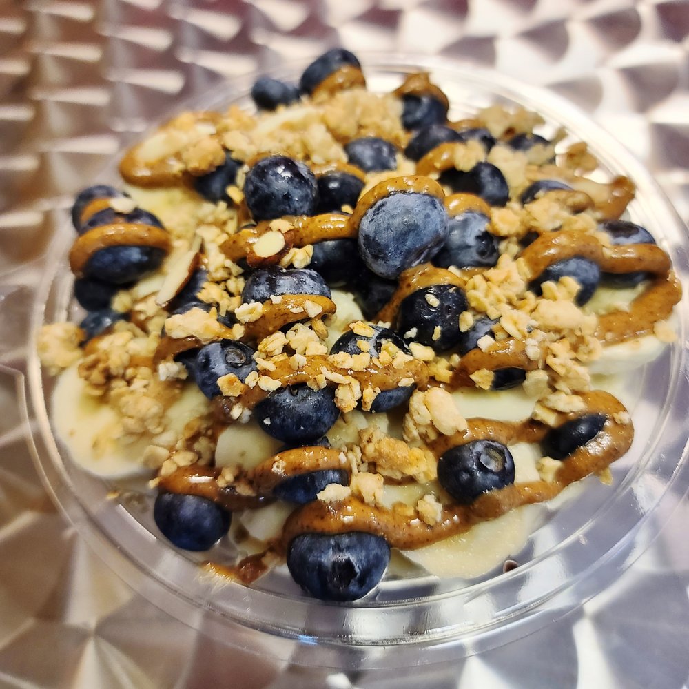 Rico’ acai - a bowl of yogurt and blueberries - Acai Bowls Near Me - Charlotte, North Carolina Rico’ acai - a bowl of yogurt and blueberries - Acai Bowls Near Me - Charlotte, North Carolina