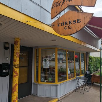 Old Brooklyn Cheese Company - Cool sign - Cheese Shops Near Me - Cleveland, Ohio Old Brooklyn Cheese Company - Cool sign - Cheese Shops Near Me - Cleveland, Ohio