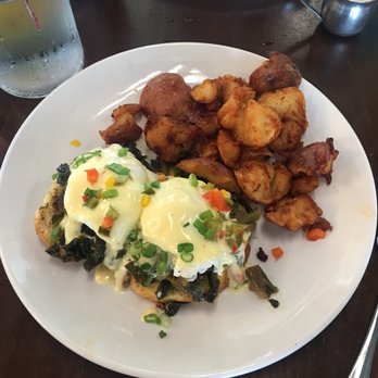 Four Friends Kitchen - Bluegrass Benedict MMM - Southern Near Me - Denver, Colorado Four Friends Kitchen - Bluegrass Benedict MMM - Southern Near Me - Denver, Colorado