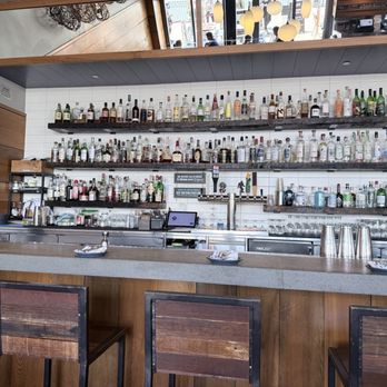 Hog Island Oyster - Full bar - Seafood Near Me - San Francisco, California