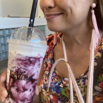 Da Vien Coffee - Blueberry foam - Desserts Near Me - Westminster, California Da Vien Coffee - Blueberry foam - Desserts Near Me - Westminster, California