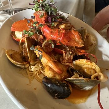 Luce - Seafood special - New American Near Me - Middletown, Connecticut