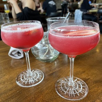 GRANVILLE - Tipsy Lemonade - New American Near Me - Studio City, California GRANVILLE - Tipsy Lemonade - New American Near Me - Studio City, California
