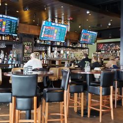 Bar Louie - Brookfield