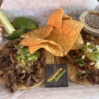 Taqueria Jalisco - Carne asada tacos - Mexican Near Me - Sacramento, California