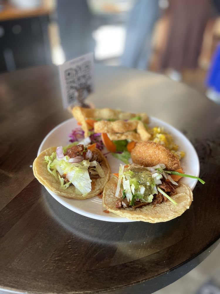 Social spots from Five & Dime