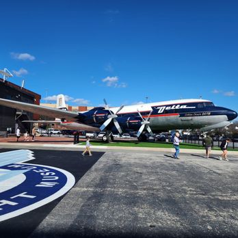 Delta Flight Museum - Museums Near Me - Hapeville, Georgia
