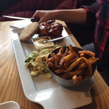 Smokey's - Whisky Chicken - Bars Near Me - Vienna, 9
