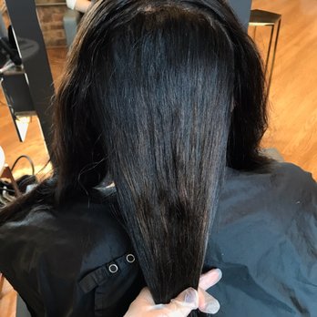 Epoch Studio Salon - Chicago - Before Evelyn worked her magic.... - Hair Extensions Near Me - Chicago, Illinois