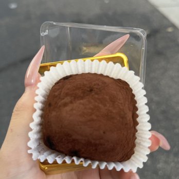 Sweet Snow - Dubai cookie - Desserts Near Me - Garden Grove, California Sweet Snow - Dubai cookie - Desserts Near Me - Garden Grove, California