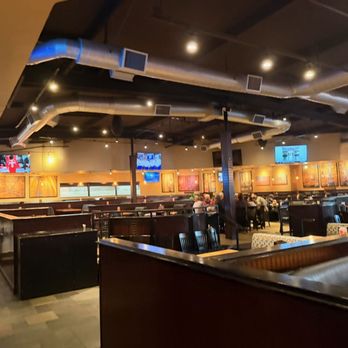 BJ's Restaurant & Brewhouse - Pizza Near Me - West Covina, California
