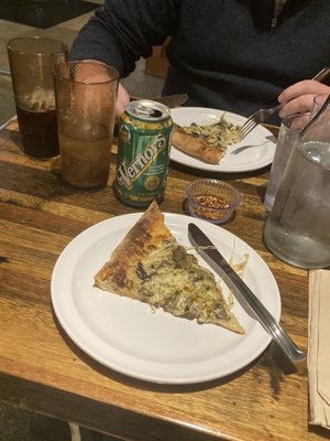 Wy'east Pizza by null