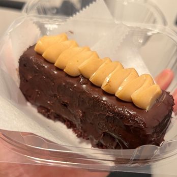 Mia’s Bakery - Vegan Chocolate Peanut Butter - Bakeries Near Me - New York, New York Mia’s Bakery - Vegan Chocolate Peanut Butter - Bakeries Near Me - New York, New York