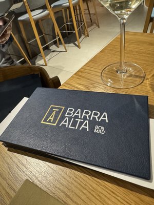 Restaurant Barra Alta Barcelona by null