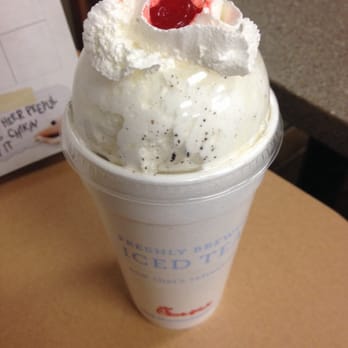 Chick-fil-A - Large cookies and cream milkshake - Fast Food Near Me - Torrance, California Chick-fil-A - Large cookies and cream milkshake - Fast Food Near Me - Torrance, California