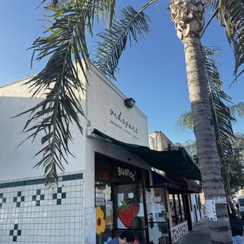 Vida Pura - Breakfast & Brunch Near Me - Los Angeles, California Vida Pura - Breakfast & Brunch Near Me - Los Angeles, California