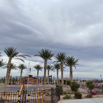 Fox Hill Park - Parks Near Me - Las Vegas, Nevada
