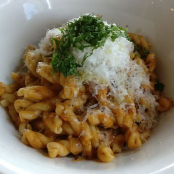 Levetto - Italian Near Me - Thornhill, Ontario