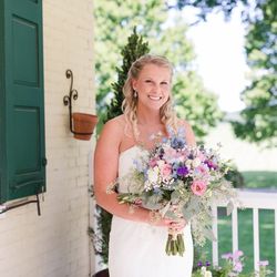 Petals Flowers & Gifts - Bridal Bouquet