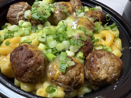 Noodles and Company by null