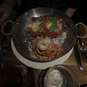 Il Bracco - Chicken Parmesan - Italian Near Me - Houston, Texas Il Bracco - Chicken Parmesan - Italian Near Me - Houston, Texas