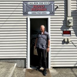 Exterior photo of Weglin Auto Service and Repair - Seattle, Washington Exterior photo of Weglin Auto Service and Repair - Seattle, Washington