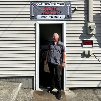 Weglin Auto Service and Repair - Hi! I've been in the automotive repair business for decades at this same location. Call me for your Auto Service & Repair needs! - Auto Repair Near Me - Seattle, Washington Weglin Auto Service and Repair - Hi! I've been in the automotive repair business for decades at this same location. Call me for your Auto Service & Repair needs! - Auto Repair Near Me - Seattle, Washington