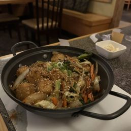 Yaki-Soba noodles with veggies and tofu