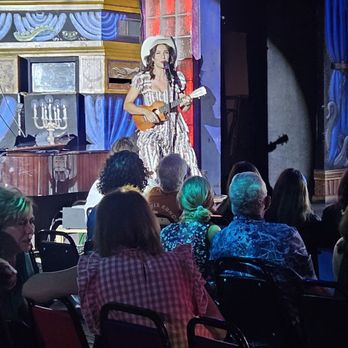 ESTHER’S FOLLIES - Updated July 2025 - 185 Photos & 573 Reviews - 525 E