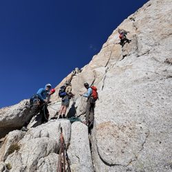 Yosemite Mountaineering School