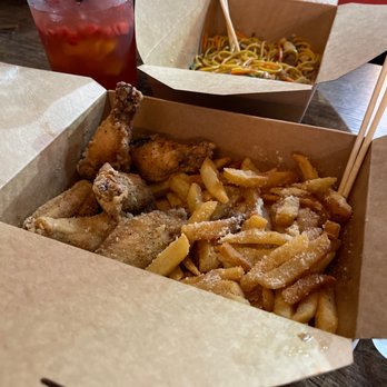 Triple-T - Garlic Noodle Wings (5pcs ) And Fries Strawberry Peachy - Noodles Near Me - Gardena, California