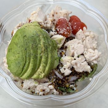 Mendocino Farms - Avocado & Quinoa Superfood Ensalada - Sandwiches Near Me - San Mateo, California