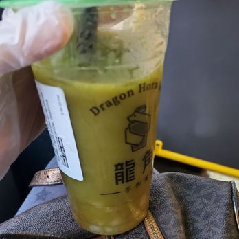 Dragon Tea - 4 sip and the rest garbage - Bubble Tea Near Me - New York, New York Dragon Tea - 4 sip and the rest garbage - Bubble Tea Near Me - New York, New York