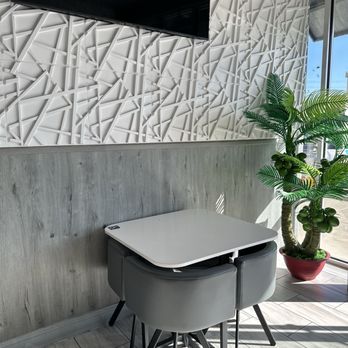 Star Tea - Sitting area - Bubble Tea Near Me - Manteca, California