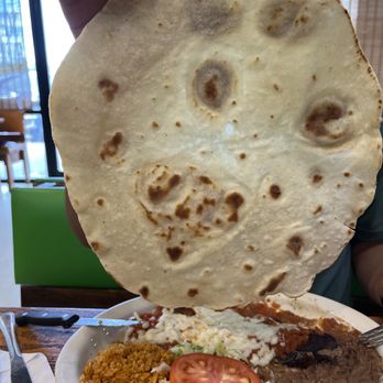 Paulitas Restaurant - Big ol tortillas - Mexican Near Me - Laredo, Texas