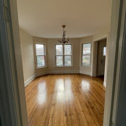 Selecta Flooring - Dining room BEFORE