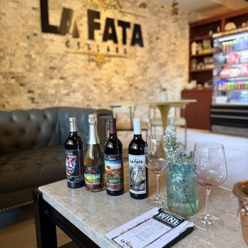 La Fata Cellars - Wine tasting from the cozy sofas. - Wine Tasting Room Near Me - Temecula, California