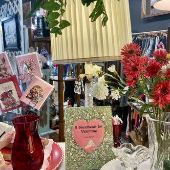 Nostalgia - Sweet treasures for Valentines. - Antiques Near Me - Knoxville, Tennessee