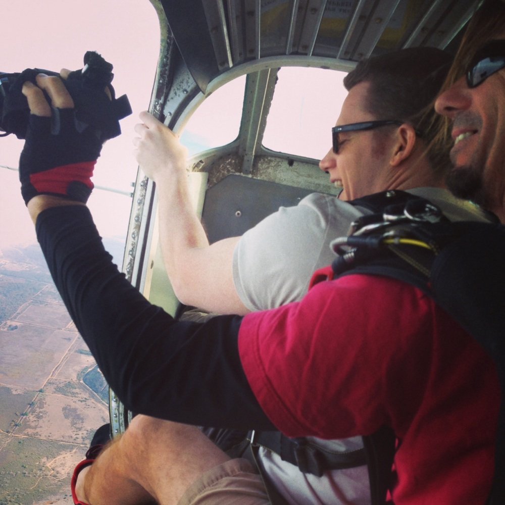 Pacific Coast Skydiving - Good guy John! Don't forget to tip! - Skydiving Near Me - San Diego, California Pacific Coast Skydiving - Good guy John! Don't forget to tip! - Skydiving Near Me - San Diego, California