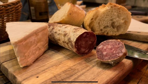 Poechenellekelder by null