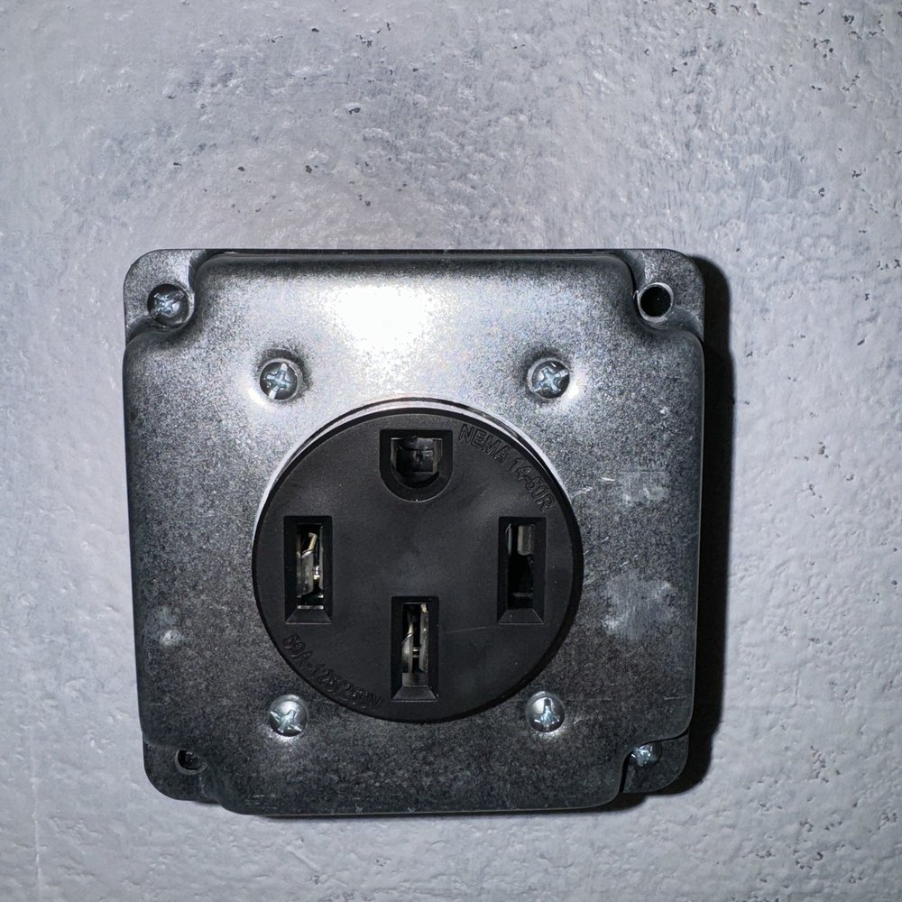 Premier Power Electric - Electricians Near Me - Costa Mesa, California Premier Power Electric - Electricians Near Me - Costa Mesa, California