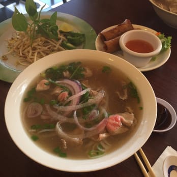 Pho Asian Star - Rare steak pho and egg rolls - Vietnamese Near Me - Corinth, Texas Pho Asian Star - Rare steak pho and egg rolls - Vietnamese Near Me - Corinth, Texas