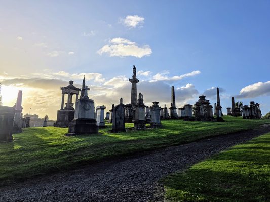 The Glasgow Necropolis by null