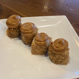 Dulce De Leche Roll
