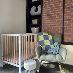 Everlight Children’s Academy - Infant Classroom Nap Area