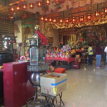 Hainam Association - main hall - Buddhist Temples Near Me - El Monte, California Hainam Association - main hall - Buddhist Temples Near Me - El Monte, California